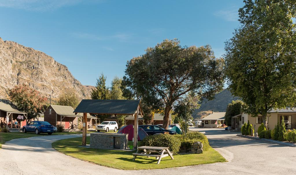 Queenstown Top 10 Holiday Park מראה חיצוני תמונה