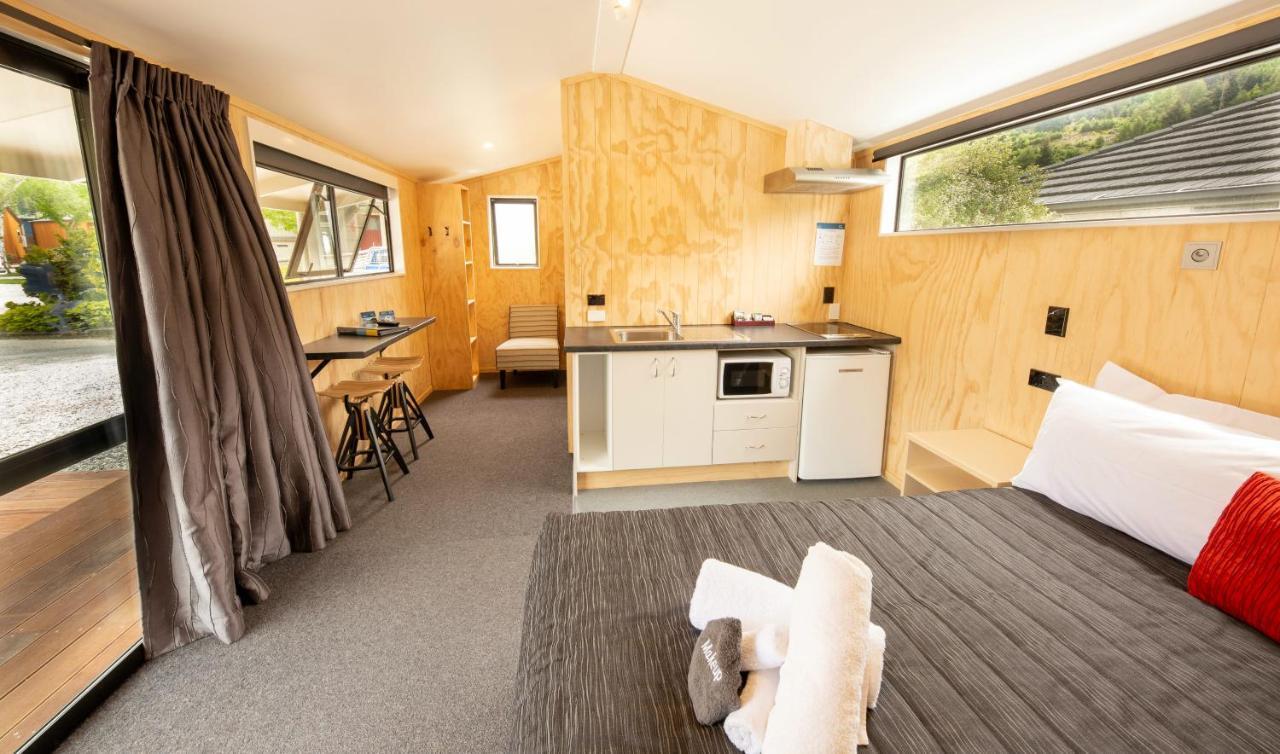 Queenstown Top 10 Holiday Park מראה חיצוני תמונה